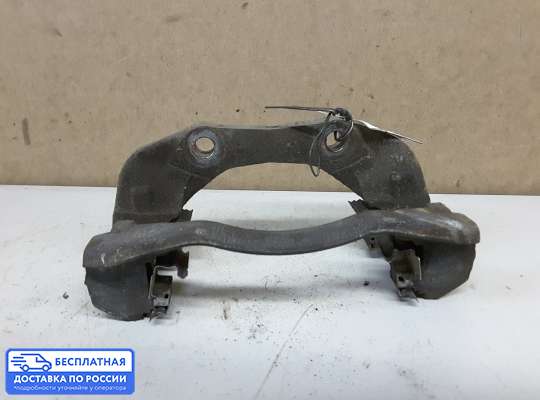 Скоба суппорта на Peugeot 2008
