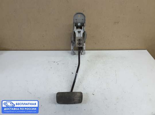 Педальный узел (педаль) на Nissan Navara / PickUp (D40)