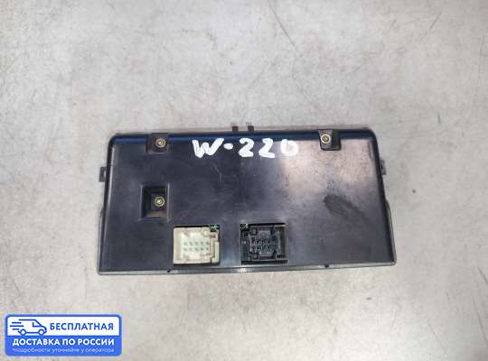 Блок управления печкой на Mercedes-Benz S (W220)