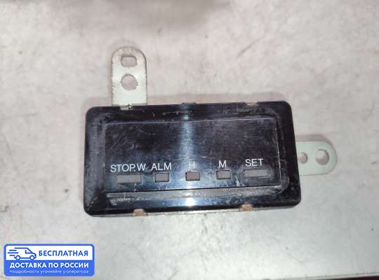 Часы на Toyota Land Cruiser 80