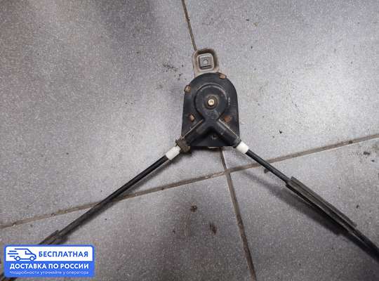 Стеклоподъемник механический на Volkswagen Passat B2 (32B)