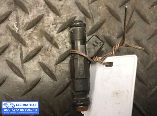 Форсунка топливная на Ford Focus I
