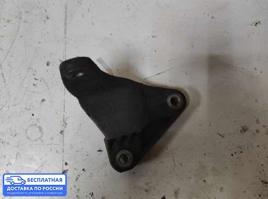 Кронштейн КПП на Ford Mondeo III
