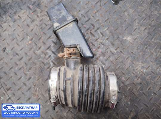 Гофра (патрубок) воздушного фильтра на Nissan Teana II (J32)