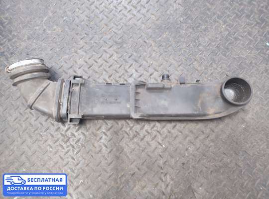 Гофра (патрубок) воздушного фильтра на Mercedes-Benz CLK (W208)