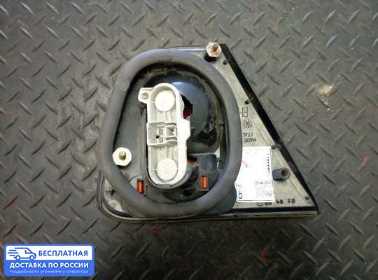 Фонарь крышки багажника на Mitsubishi Carisma