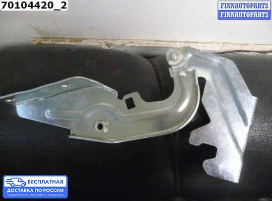Петля капота на Mitsubishi Lancer X