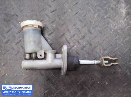 Цилиндр сцепления главный на Mitsubishi Lancer VI