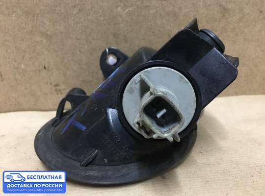 Поворотник передний на Toyota Corolla 8 (E110)
