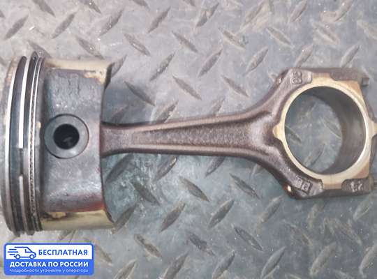 Поршневая группа (поршень, шатун) на Opel Vectra B