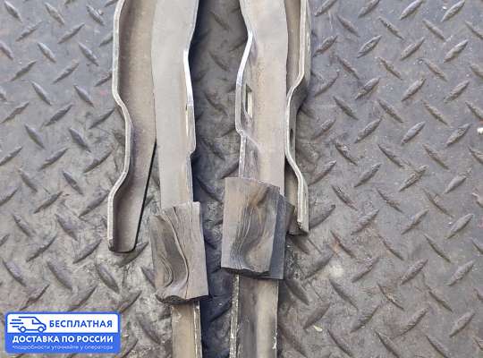 Петля капота на Jeep Grand Cherokee II (WJ, WG)