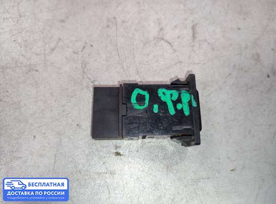 Кнопки на Opel Monterey A