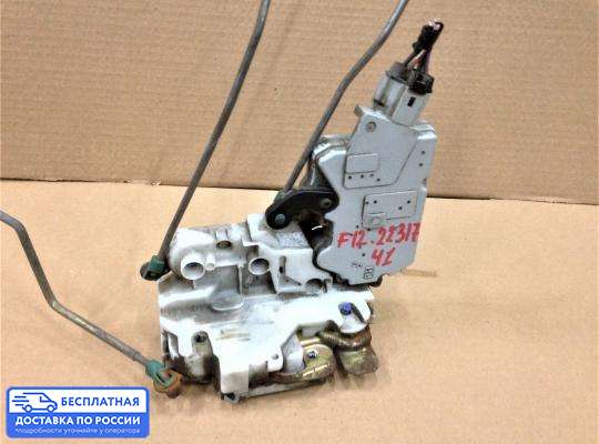 Замок боковой двери на Nissan Primera (P11)