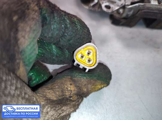 Замок боковой двери на Opel Monterey A