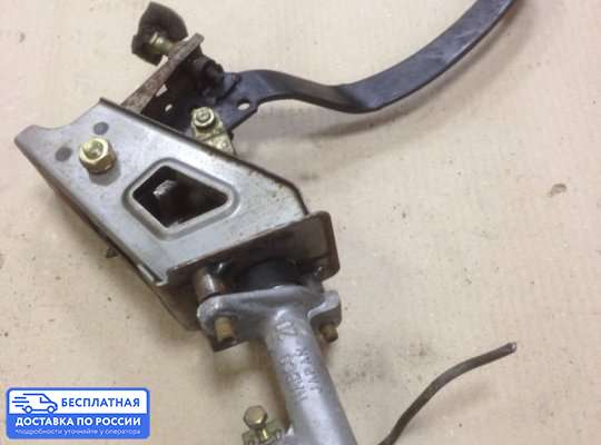 Цилиндр сцепления рабочий на Mitsubishi Carisma