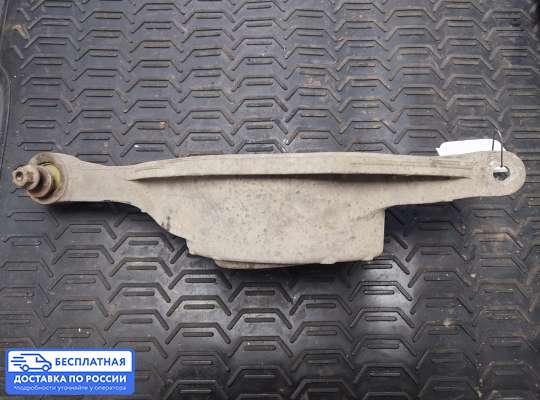 Рычаг подвески на Nissan Teana II (J32)
