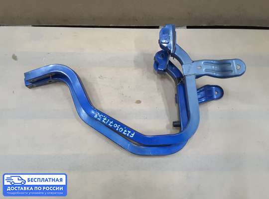 Петля крышки багажника на Renault Logan I