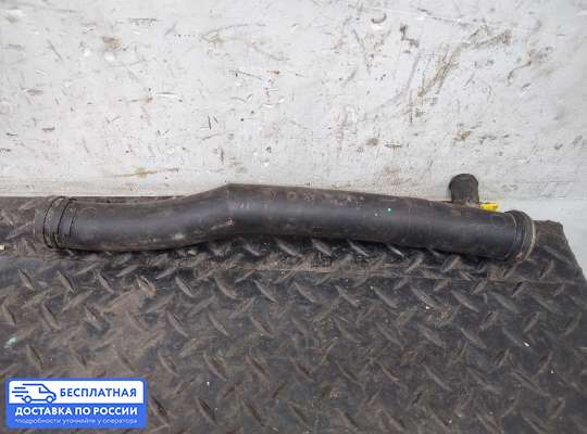 Патрубок (трубка, шланг) на Volkswagen Touran I (1T)