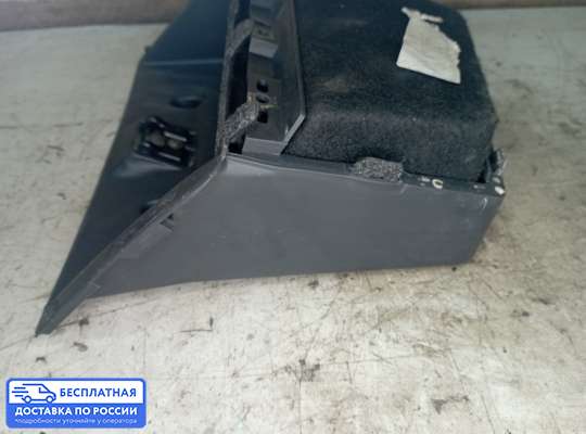 Бардачок (вещевой ящик) на Volkswagen Polo Mk3 (6N/6KV)