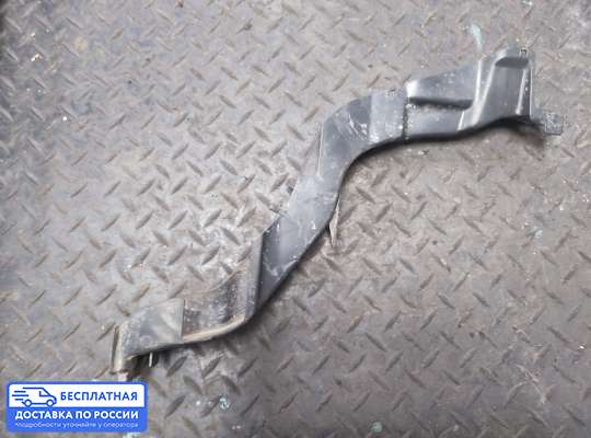 Кронштейн бампера на Mercedes-Benz C (W202)