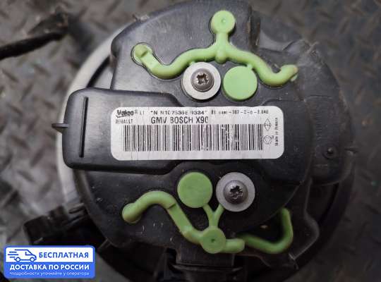 Мотор отопителя на Renault Duster