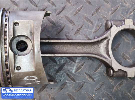 Поршневая группа (поршень, шатун) на Hyundai Galloper II