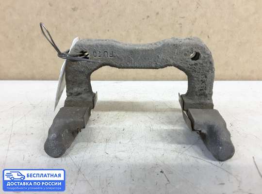 Скоба суппорта на Peugeot 2008