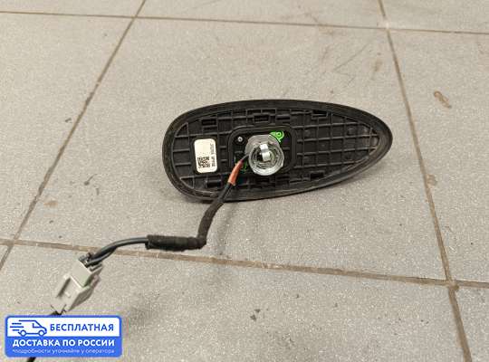 Антенна на Nissan Qashqai I (J10)