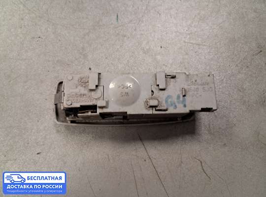 Фонарь салона (плафон) на Volkswagen Passat B5 (3B)