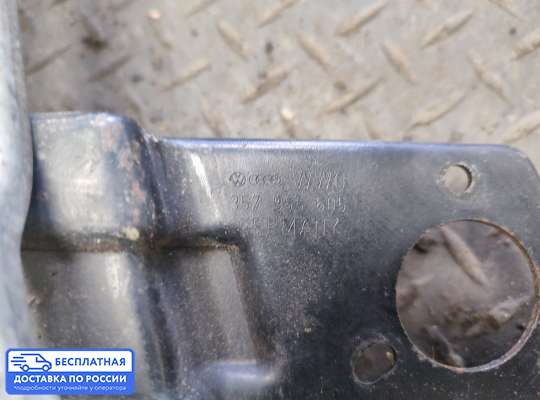 Трапеция дворников (стеклоочистителя) на Volkswagen Passat B3 (35i)