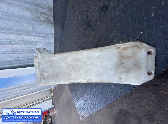 Бачок омывателя на Opel Frontera A