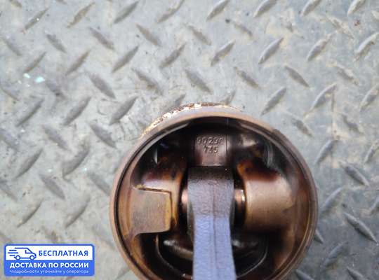 Поршневая группа (поршень, шатун) на Opel Astra F