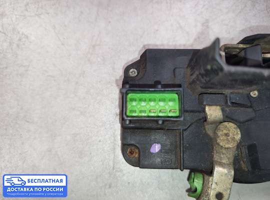 Замок боковой двери на Opel Vectra B