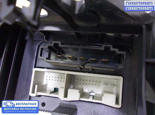 Блок управления печкой на Volkswagen Caddy III (2K)