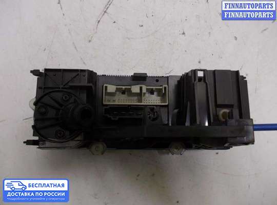 Блок управления печкой на Volkswagen Caddy III (2K)