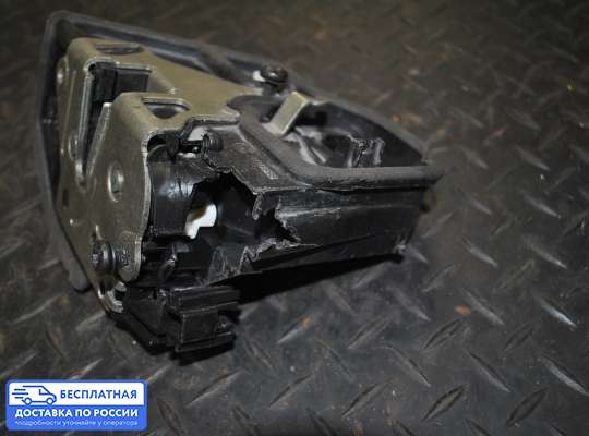 Замок боковой двери на BMW X5 (E70)