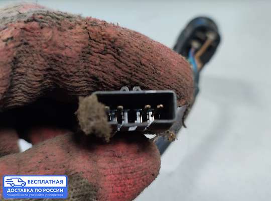 Кнопки стеклоподьемника на Opel Frontera A