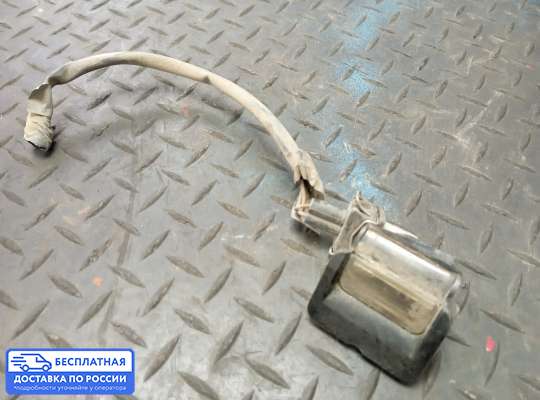 Планка подсветки номера на Volkswagen Polo Mk3 (6N/6KV)