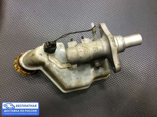 Главный тормозной цилиндр (ГТЦ) на Ford Fusion (JU)