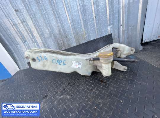 Бачок омывателя на Opel Frontera B
