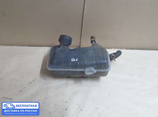 Бачок расширительный на Renault Scenic II