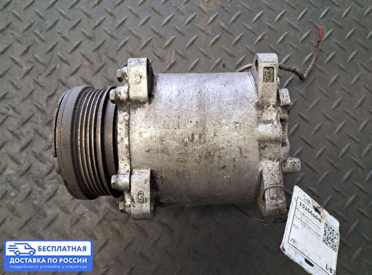 Компрессор кондиционера на Mitsubishi Carisma