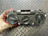 купить Блок управления отопителем на Volkswagen Caddy III (2K)