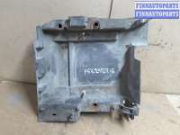 купить Кронштейн аккумулятора на Renault Laguna II