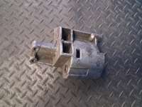 купить Кронштейн ГУР на Isuzu Rodeo I