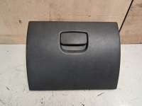 купить Крышка бардачка на Renault Master III