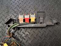 купить Кронштейн блока управления двигателем на Audi 100 (4A, C4)