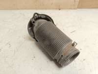 купить Гофра (патрубок) воздушного фильтра на Volkswagen Passat B7 (36)