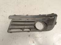 купить Решетка (заглушка) бампера на Volkswagen Jetta V (1K)
