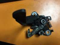 купить Замок капота на Peugeot 407